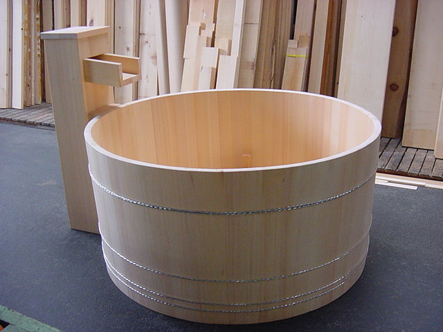 wood tub