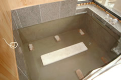 Japanese tub setting